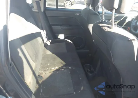 2016 Jeep Compass Sport из США, поврежденный, VIN 1C4NJCBA8GD705366